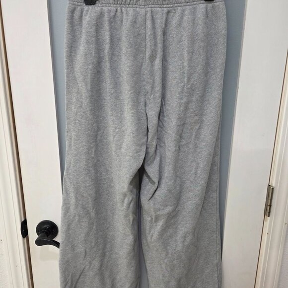 Old Navy Women’s Gray Sweatpants Size S - Picture 8 of 8